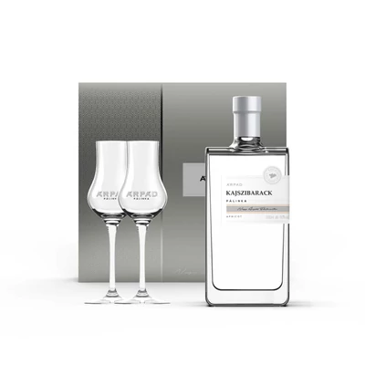 Silver Kajszibarack Pálinka díszdobozban 0.5L + 2 db Tulipán pálinkáspohár (40%)