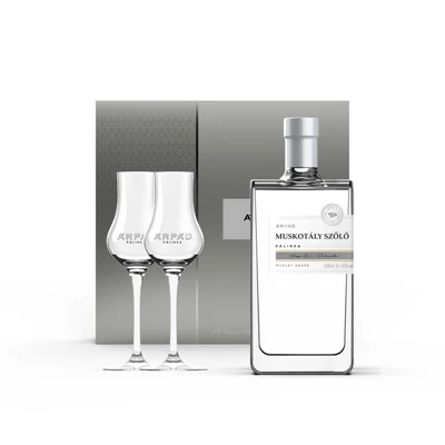 Silver Muskotály Szőlő Pálinka díszdobozban 0,5L  + 2 db Tulipán pálinkáspohár  (40%)