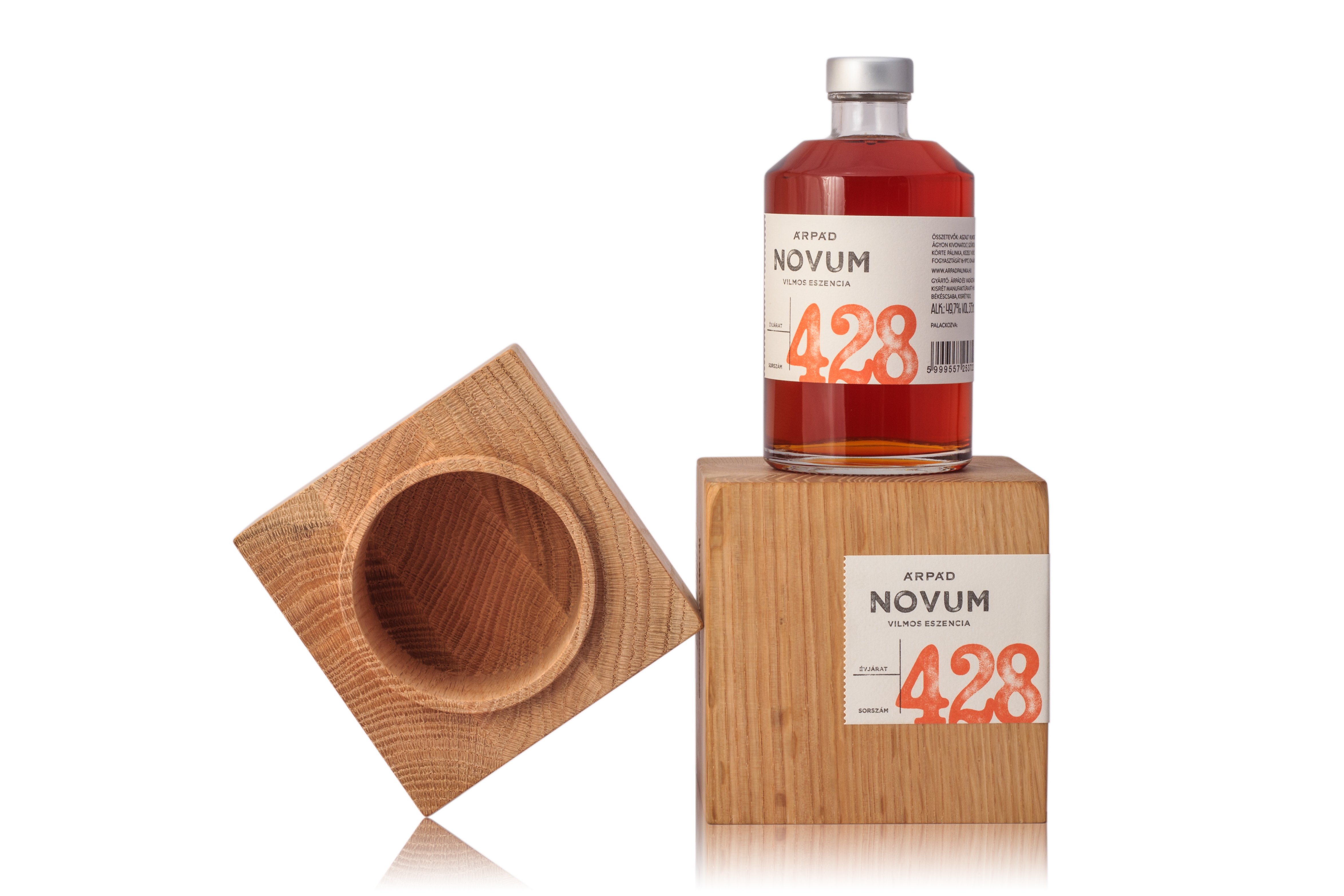 NOVUM Vilmos Pálinka  Díszdobozban 0.375L (45,9%)